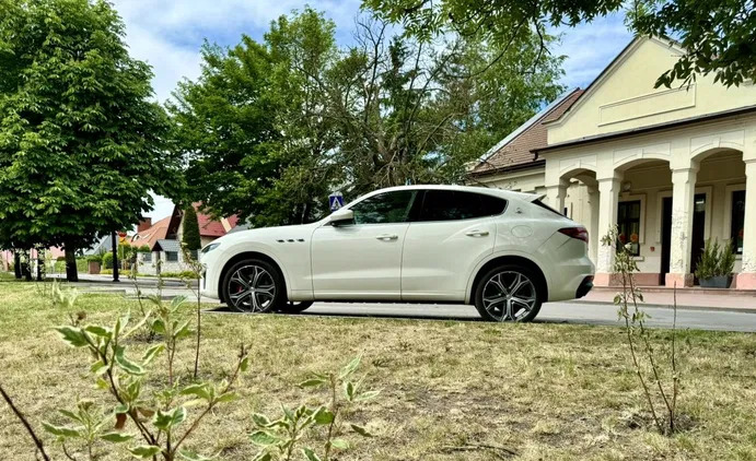 maserati levante Maserati Levante cena 490000 przebieg: 5900, rok produkcji 2022 z Warszawa